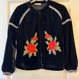 🌹 Elodie Black Velvet Embroidered Rose Shrug Jacket – Size S